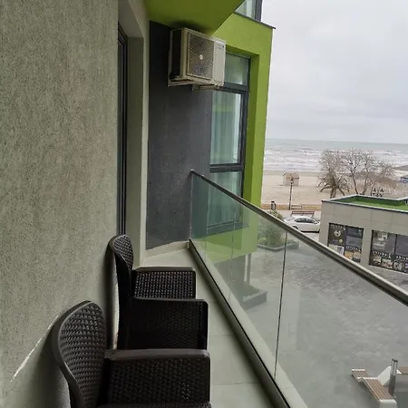Apartment Amelyrent Mamaia-nord *