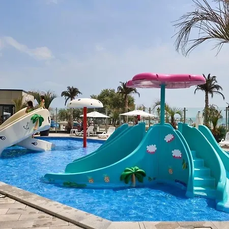 Amelyrent Mamaia-nord Apartment *